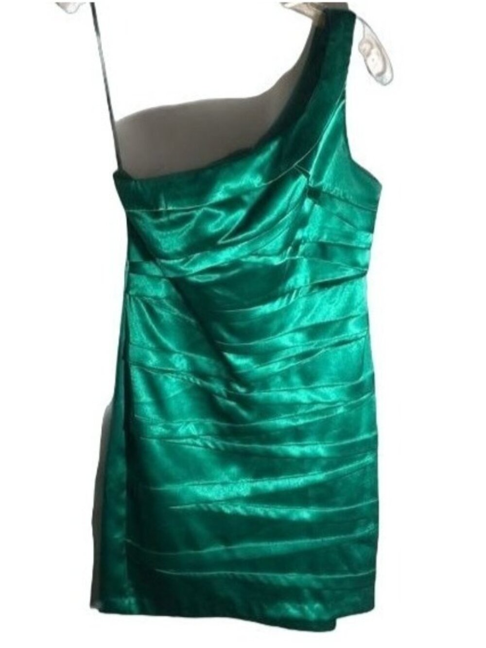 B-Too green 1 off the shoulder 9 dress party shine knee high size 9 READ